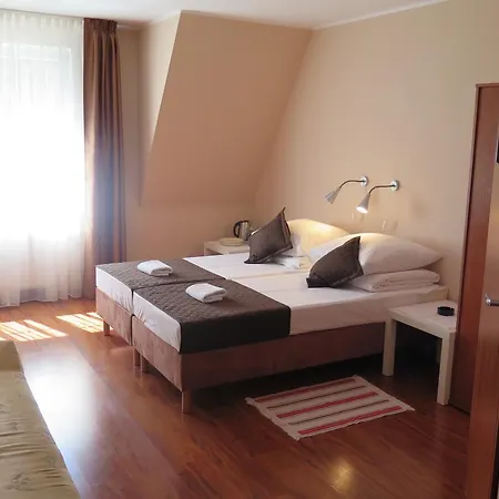 Trymas Wczasy Pokoje Ozonowane Bed & Breakfast Ustronie Morskie