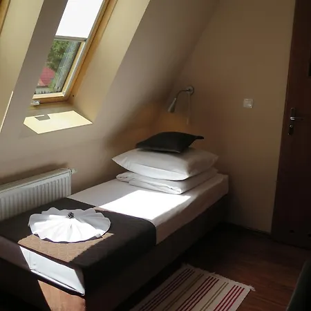 Trymas Wczasy Pokoje Ozonowane Panzió *